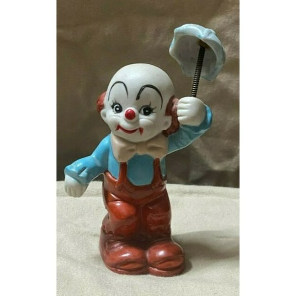 1989 clown with umbrella figurine UCGC Taiwan - Picture 1 of 7